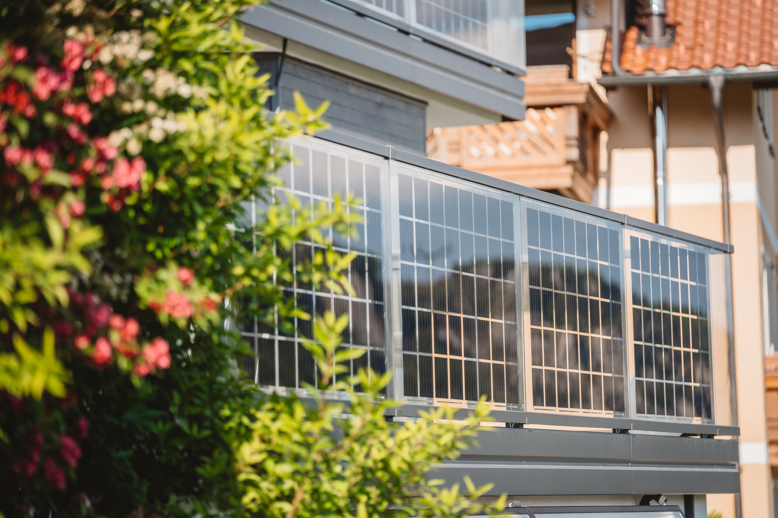 Haus Solaranlage macht steigenden Energiekosten den Garaus
