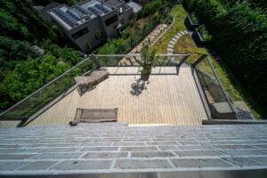 Anbaubalkon mit Boden aus Accoya-Holz