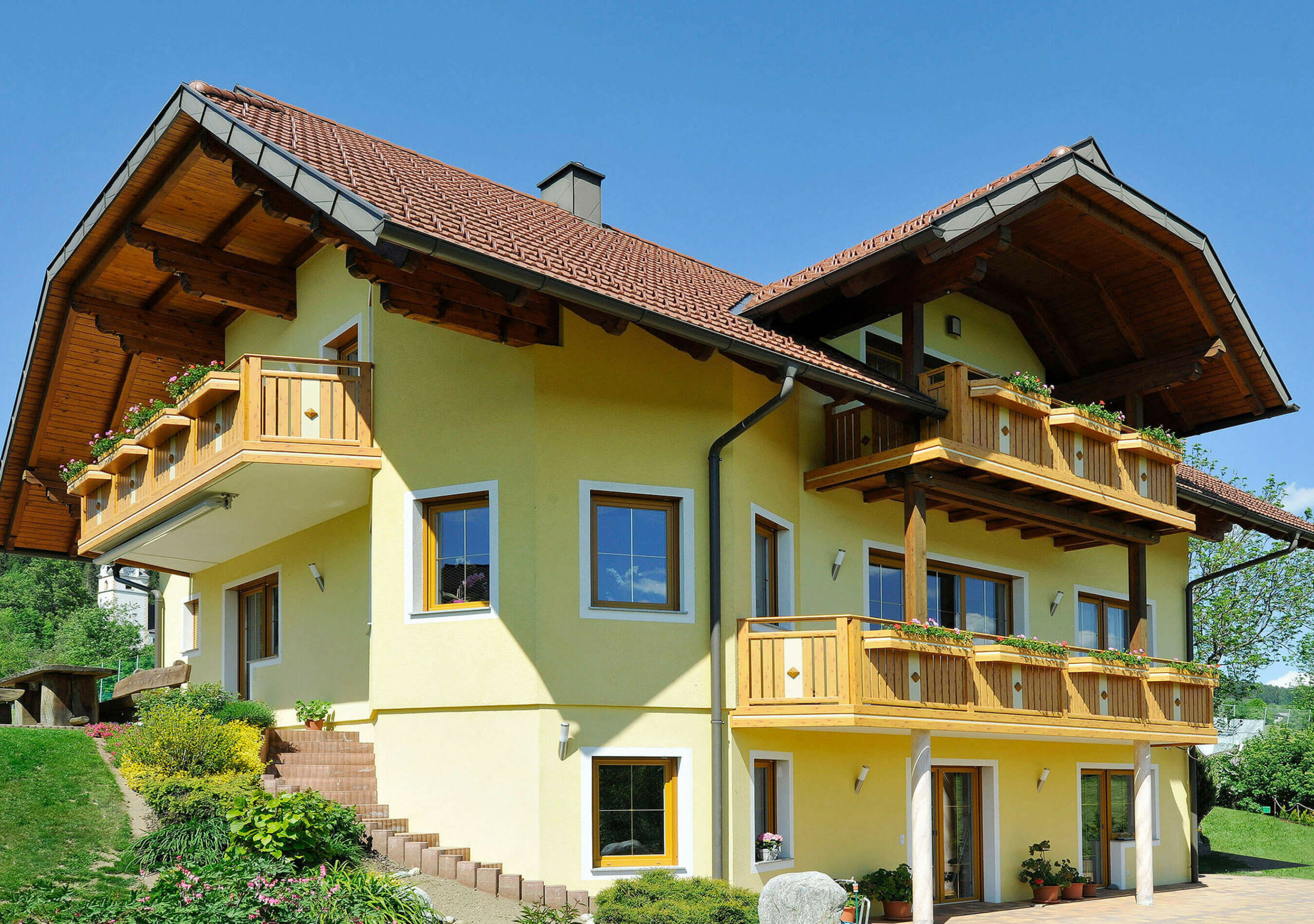 Geräumiges Familienhaus mit Alu Classic Vilshofen Luxus Balkongeländer