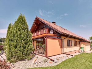 Gepflegtes Einfamilienhaus mit Alu Classic Kitzbühel Balkongeländer