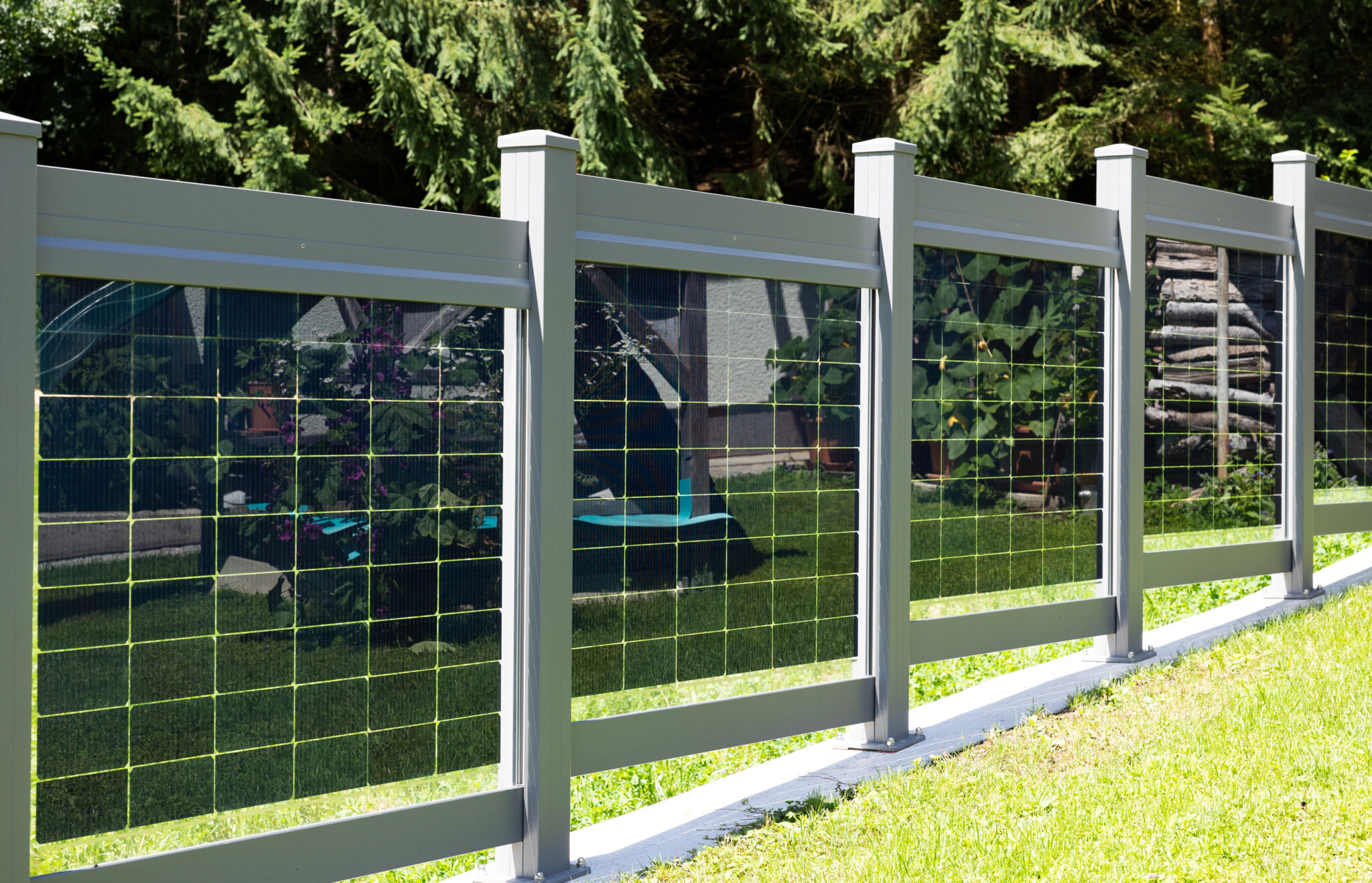 Nachbarschaftsrecht Zaun an der Grundstücksgrenze Leeb Balkone